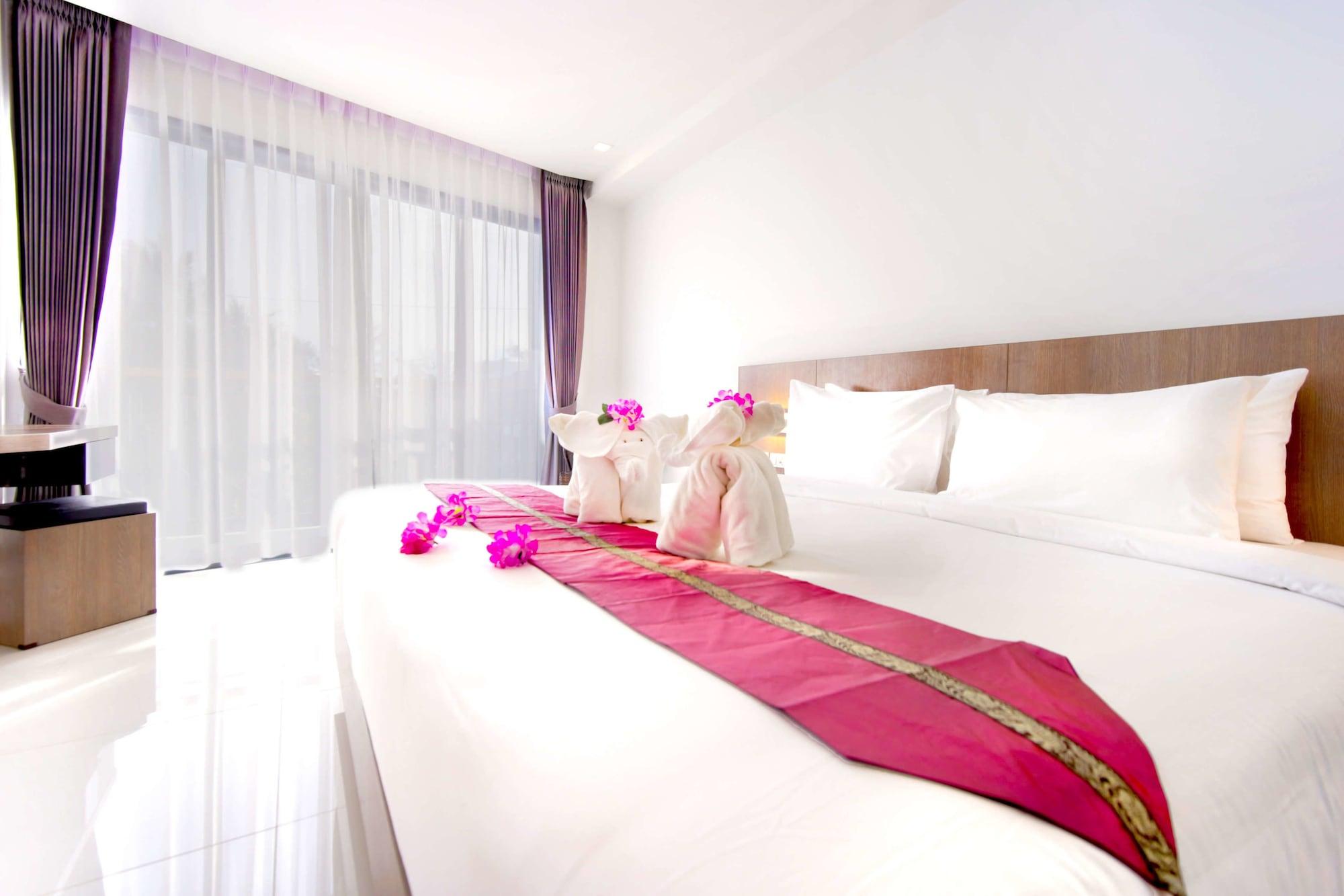 Phoenix Hotel Karon Beach Buitenkant foto